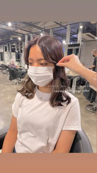 ミディアム カラー パーマ ヘアアレンジ メンズ キッズ ネイル マツエク・マツパ アイブロウ 透明感カラー・レイヤ ー🎀amika🎀のヘアスタイル