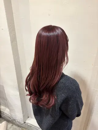 ロング カラー ZAZA Wakaのヘアスタイル