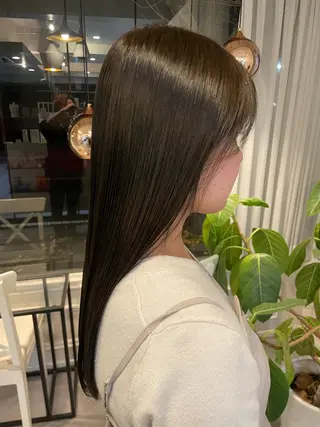 カラー Yukinari /透明感カラーのヘアスタイル