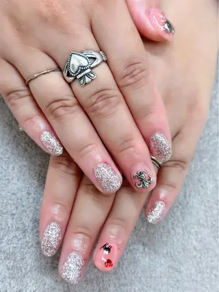 ネイル MAXKELLY MEGUMIのネイルデザイン