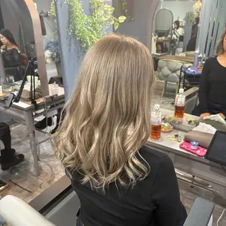 カラー Sherry🤖 RENA💚のヘアスタイル