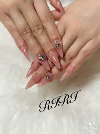 ネイル riri オーナーのネイルデザイン