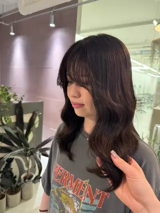 カラー 長畑 雨里のヘアスタイル