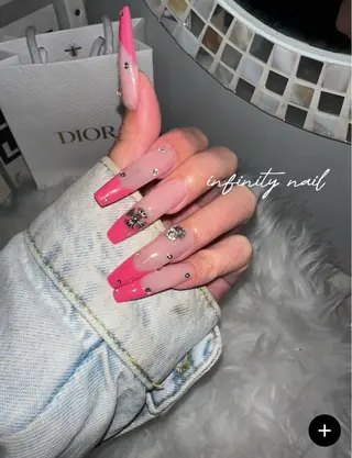ネイル INFINITY所属・INFINITY Sachiのネイルデザイン