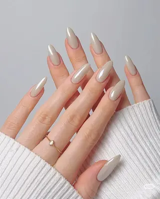 ネイル Maylie Nail所属・キイ サロンのネイルデザイン
