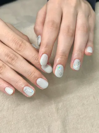 ネイル 佐々木 優花のネイルデザイン