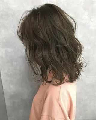 セミロング カラー レイヤーカット BLend 渋谷のヘアスタイル