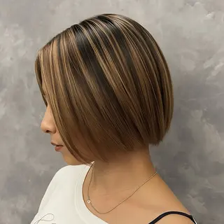 ショート カラー 柔らかカラー/ レイヤーYUTO🧋のヘアスタイル