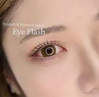 マツエク・マツパ アイフラッシュ京阪百貨店くずはモール店所属・北脇 愛望のマツエク・マツパデザイン