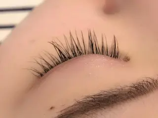 マツエク・マツパ 岡田詩織 MODE Ks松原店のヘアスタイル