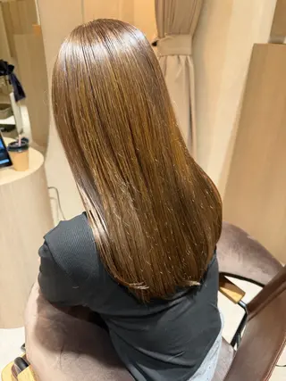 セミロング コタロウ🐯 大通り 美容室のヘアスタイル