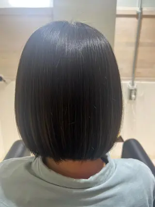 ショート 🥣🫧‪艶カラー 🦋アカマ ミユ🦋のヘアスタイル