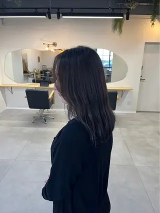 セミロング 三浦 寛都のヘアスタイル