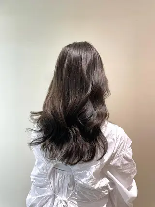 セミロング カラー ヘアアレンジ Ella所属・nana【艶髪】/ レイヤー/縮毛矯正のヘアスタイル