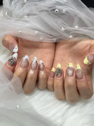 ネイル EmaNail MOMOのネイルデザイン