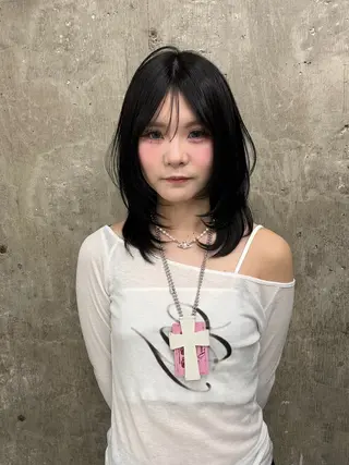 セミロング MAO /透明感カラーのヘアスタイル