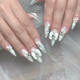 ネイル Maggie Nail🦩のネイルデザイン