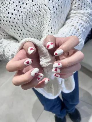 ネイル 🎀韓国レイヤー特化 🎀ベージュ/ミクのヘアスタイル