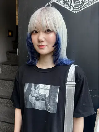 セミロング カラー ハイトーンカラー ⭐️NAZUNAのヘアスタイル