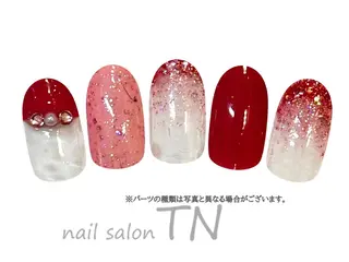 ネイル 中島 実穂のネイルデザイン