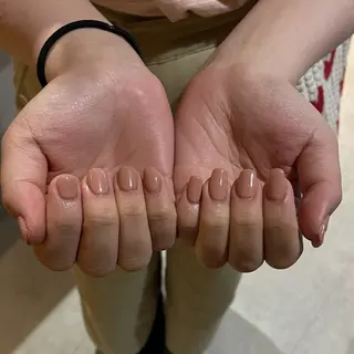 ネイル 𝑟𝑖𝑠𝑎 🕯‎🤍のネイルデザイン