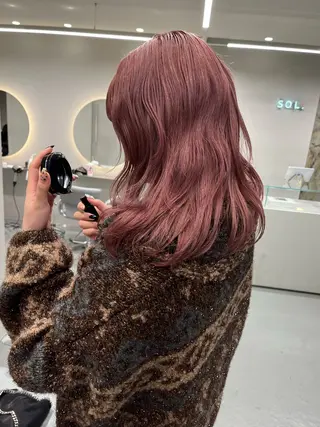 カラー 艶ブリーチ/表参道 ハイトーン /実乃梨のヘアスタイル