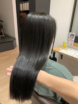 ロング 三谷 直哉のヘアスタイル