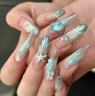 ネイル Pure&Rich Nailのネイルデザイン