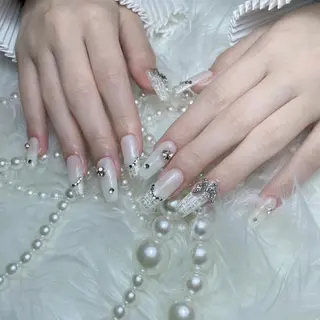 ネイル RAFFINE 月🦋🩵のネイルデザイン