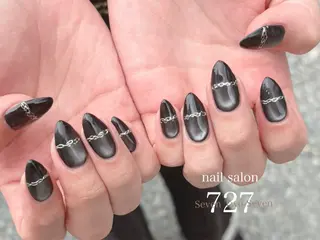 ネイル 727 nailのネイルデザイン
