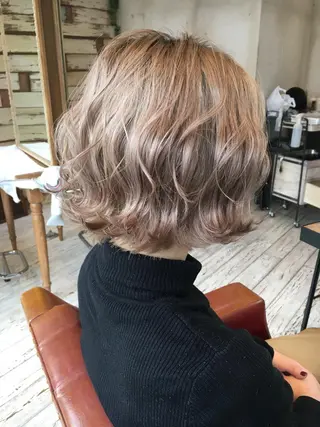 カラー DECORA sweet(川越)所属・坪田 彩花のヘアスタイル