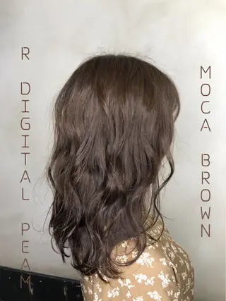 セミロング カラー パーマ 美髪矯正 🌈髪質改善 山下のヘアスタイル