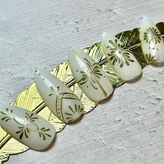 ネイル ピンキー 池田公園店のネイルデザイン