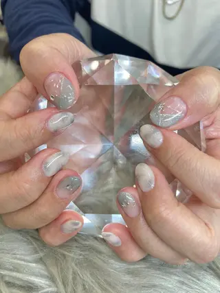 カラー ネイル MARIANAIL マリアネイル所属・川上 真智子のネイルデザイン