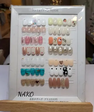 ネイル Salon-NAKO 🐷shirai🐷のネイルデザイン