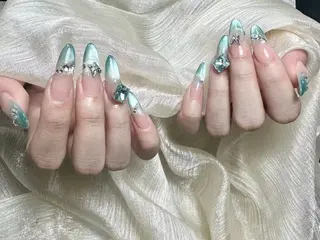 ネイル U.NI NAIL所属・U.Ni NAIL ナユキのネイルデザイン