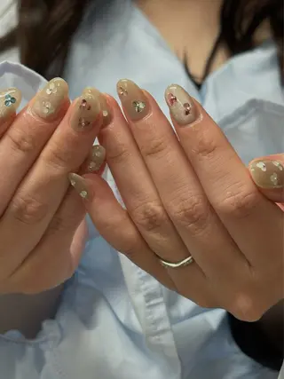 ネイル Noël新宿南口 arisaのネイルデザイン