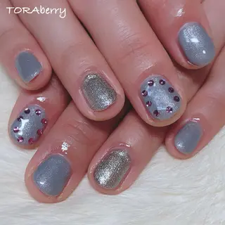 ネイル ネイリスト なつみのネイルデザイン