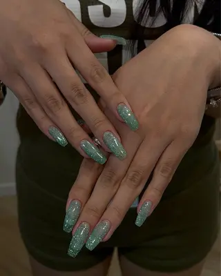 ネイル Nes.Nail所属・Miyagi Asamiのネイルデザイン