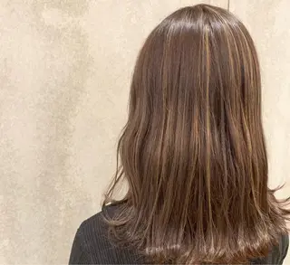 カラー ルームスつかしん店所属・宮村 勇希のヘアスタイル