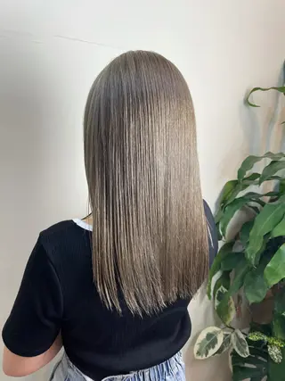 ミディアム カラー WEST OLAND加藤圭介のヘアスタイル