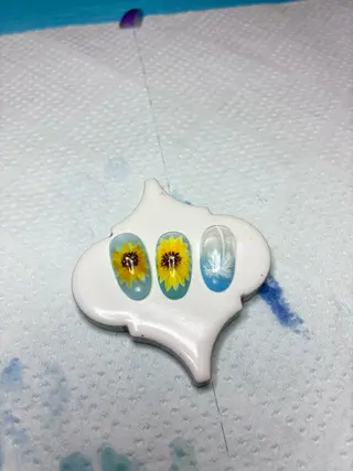 ネイル 鄭 津のネイルデザイン