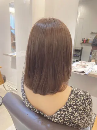 ミディアム 顔周りデザイン/ ママ美容師/濱ほのかのヘアスタイル