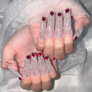 ネイル MoON...❤︎ MeGuのネイルデザイン