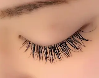 マツエク・マツパ 岡田詩織 MODE Ks松原店のヘアスタイル