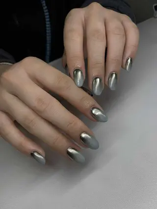 ネイル Tini ANA.CHUOのネイルデザイン