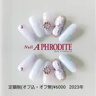 ネイル Nail  Aphroditeのネイルデザイン