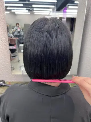 ショート カラー 紬/enne/ブリー チ/ハイトーンのヘアスタイル