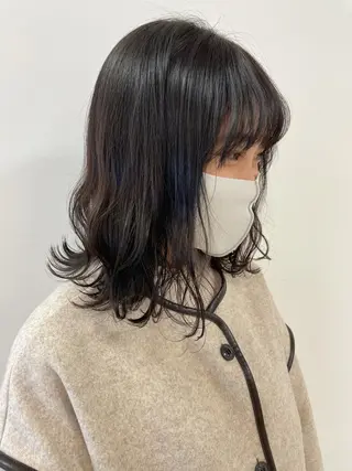 ミディアム カラー 顔まわりカット✄ ベージュカラー🧸のヘアスタイル