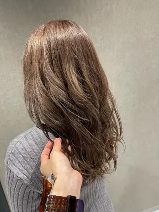 ロング MIRIM栄所属・透明感カラー/艶髪/ エクステ/HIROのヘアスタイル